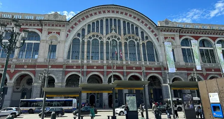 Stazione di Torino Porta Nuova